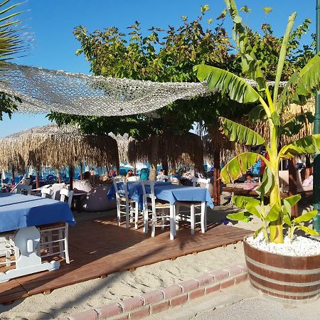 Luxury 2Br Apartment 50M From Beach Pefkochori Exterior photo